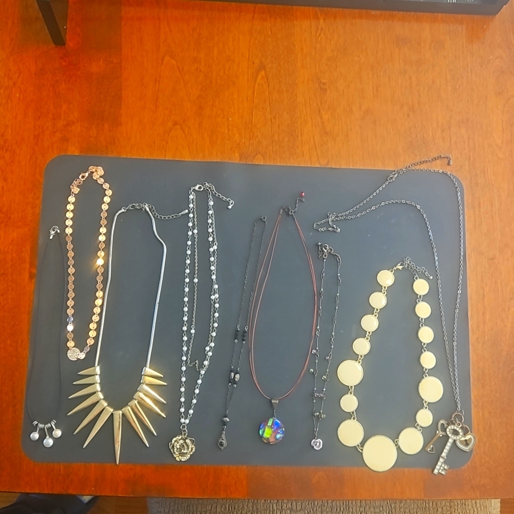 Necklace 9 piece bundle
